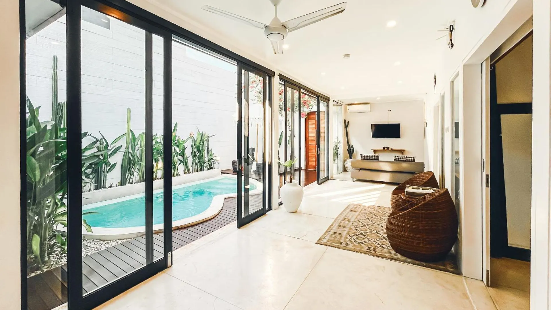 Villa Bianca Bali Seminyak 0*,  Indonésia