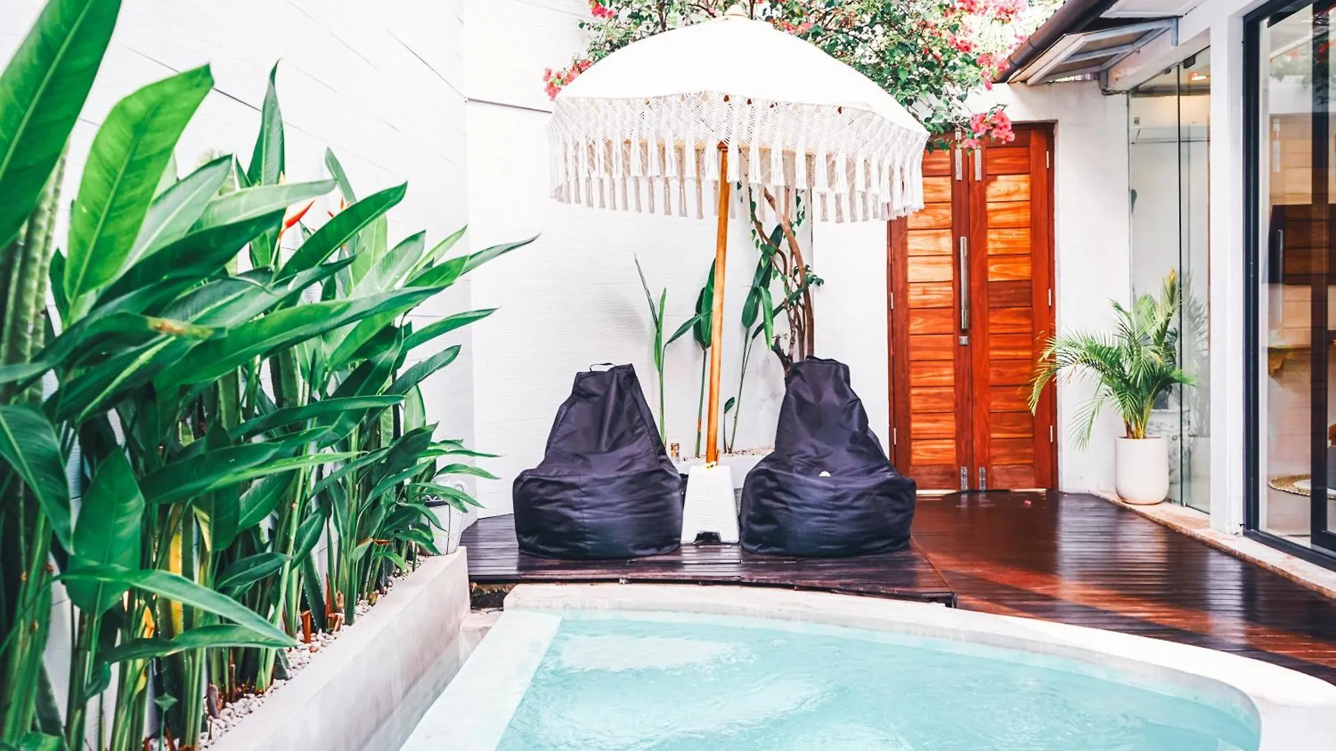Villa Bianca Bali Seminyak